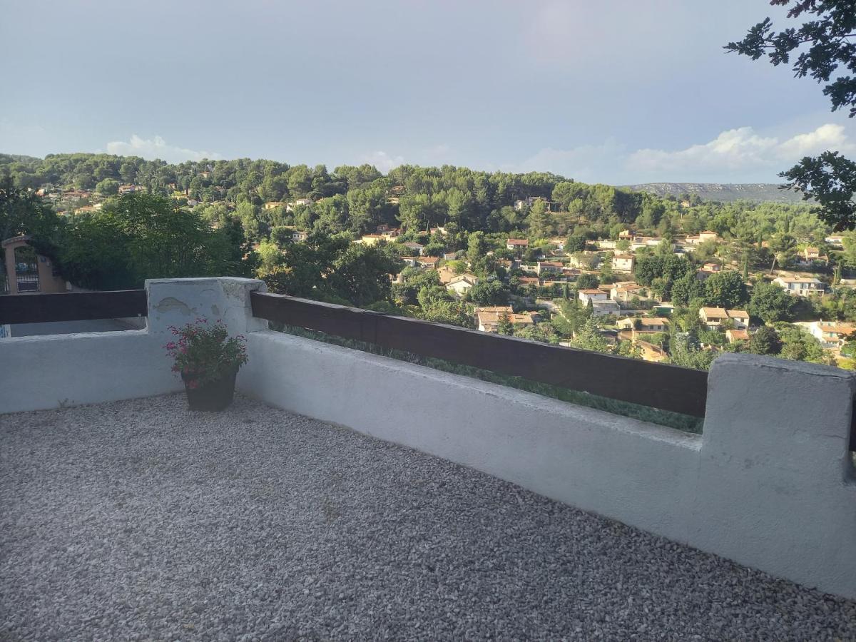 Vue Magnifique, Jardin Et Petit Cocon En Provence Apartment Peypin